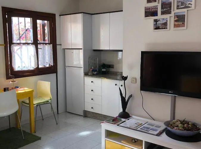 El Descansito Con Wifi Gratis Apartament Playa Honda (Lanzarote)